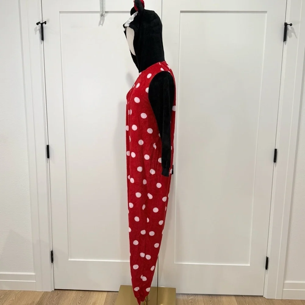 Disney Minnie Mouse Women’s Onesie Pajamas Medium Jumpsuit Red Polka Dot Costume - Picture 6 of 11